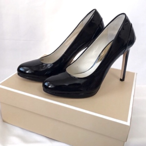 Michale Kors Black Patent Leather heels